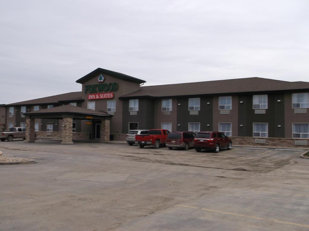 Foxwood Inn And Suites Fox Creek 外观 照片